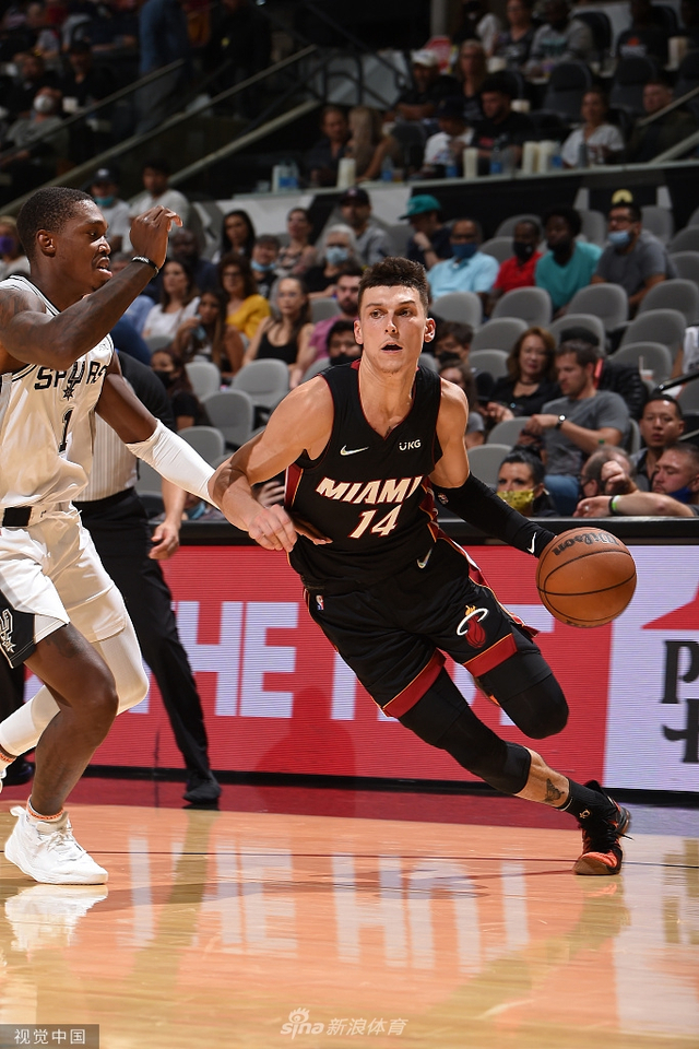 体育欧足坛三大联赛重启 法甲提前腰斩引热议